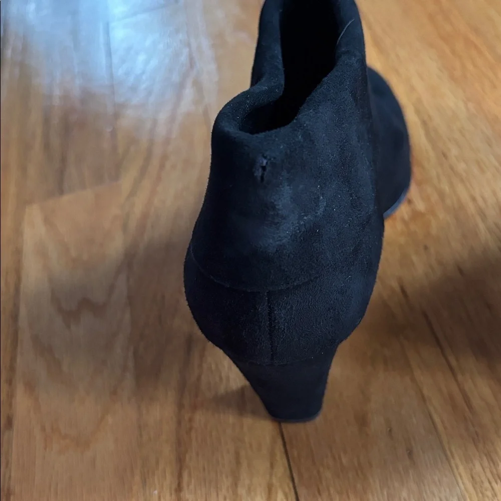 Kate Spade Black Suede Ankle Booties Women’s Size 6.5